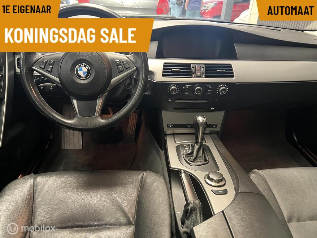 BMW 5-serie Touring 530xi Automaat - Leder - Panorama - Luxe, Automaat, Gebruikt, Zwart, 1675 kg