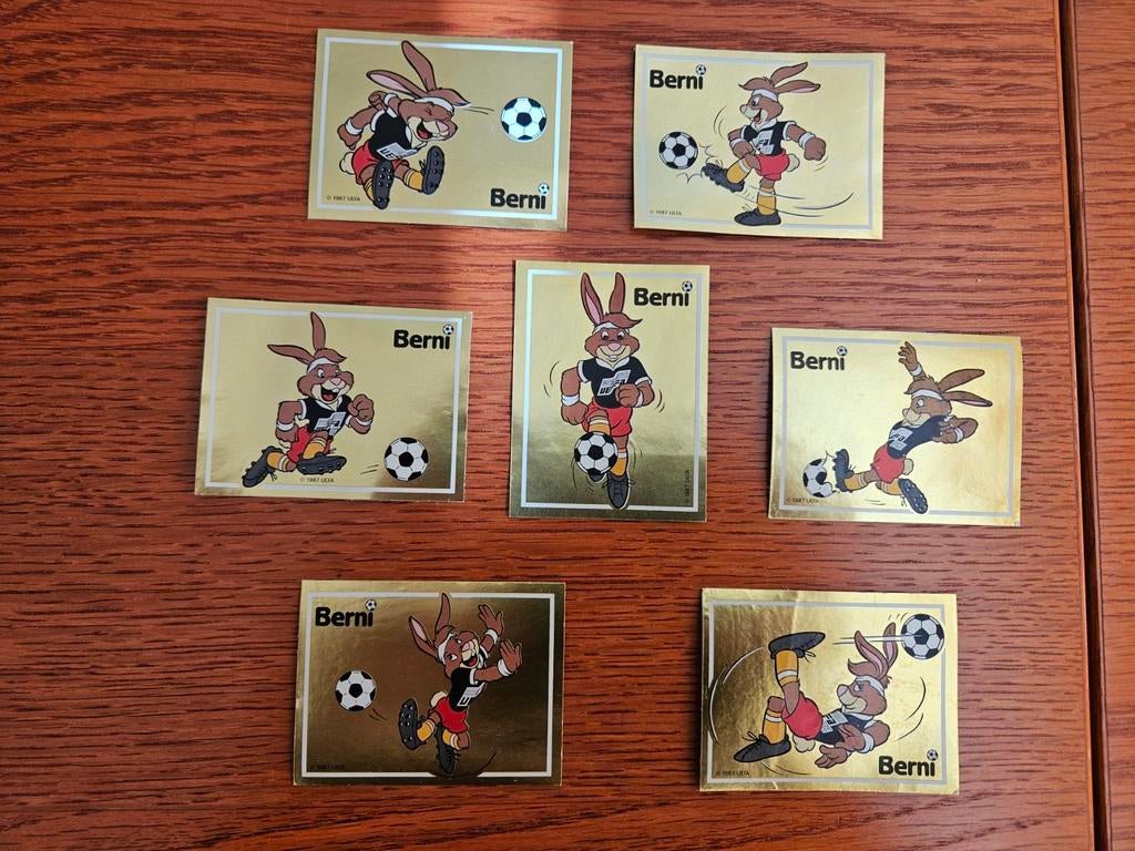 Panini euro 88 Mascottes, Ophalen of Verzenden, Zo goed als nieuw, Buitenlandse clubs, Poster, Plaatje of Sticker