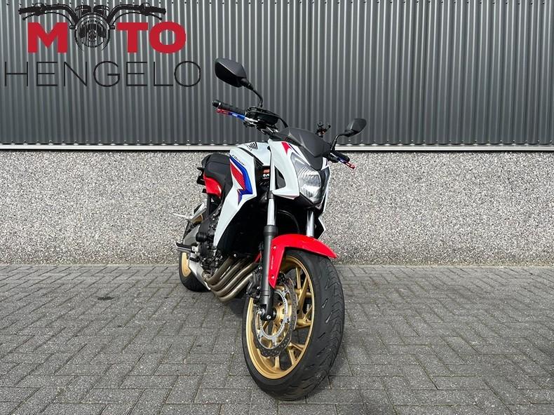 Honda CB 650 F ABS (bj 2015), Motoren, Motoren | Honda, Capronilan 1
1119 NN  Schiphol-Rijk, NL, Cco@honda-eu.com, HONDA MOTOR EUROPE