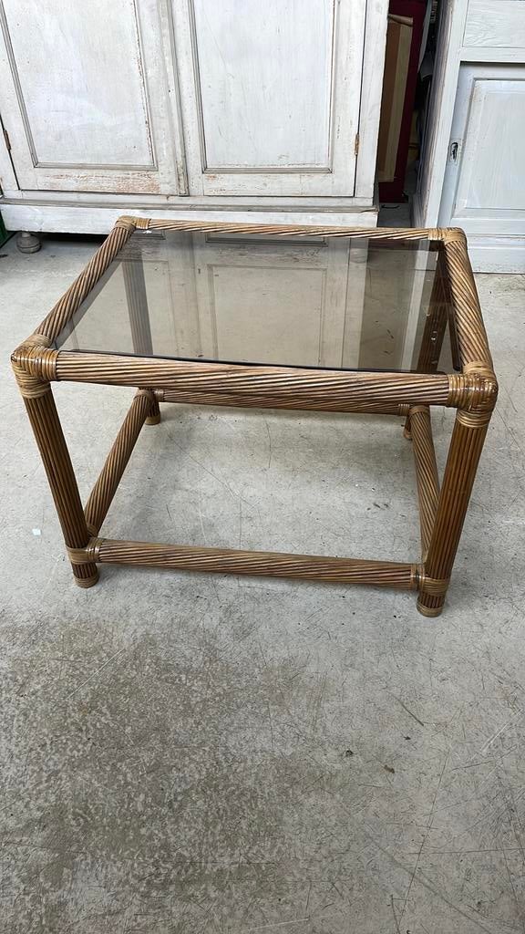 Rotan salontafeltje, Ophalen of Verzenden, Zo goed als nieuw, Rechthoekig