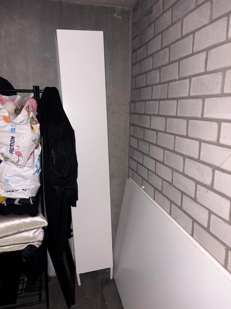 badkamerkast, Ophalen, (Half)hoge kast, Minder dan 50 cm, 150 tot 200 cm