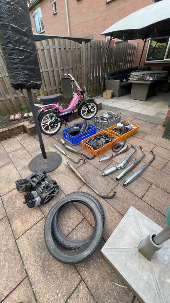 Partij tomos onderdelen, Fietsen en Brommers, Ophalen, Gebruikt, Overige modellen