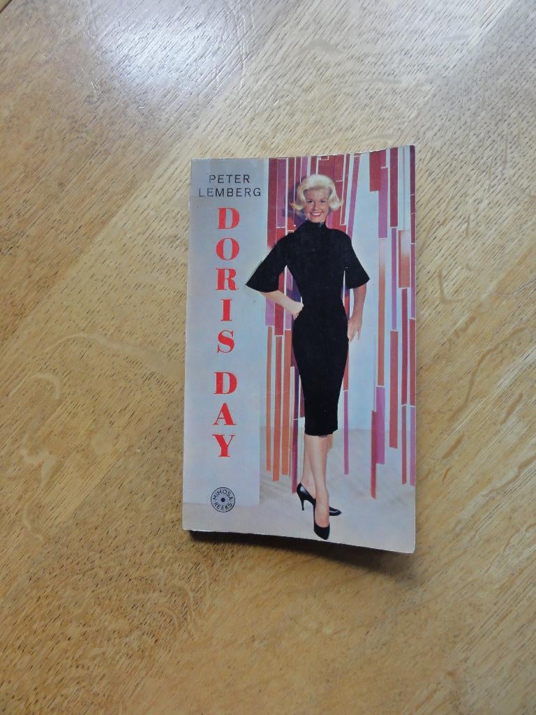 Filmsterren boekje Doris Day, Verzamelen, Gebruikt, Verzenden, Foto, 1940 tot 1960