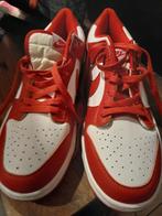 Nike Dunk Low Rood/Wit - Maat 43 - Nieuw, Kleding | Heren, Schoenen, Overige kleuren, Nike, Nieuw, Ophalen of Verzenden