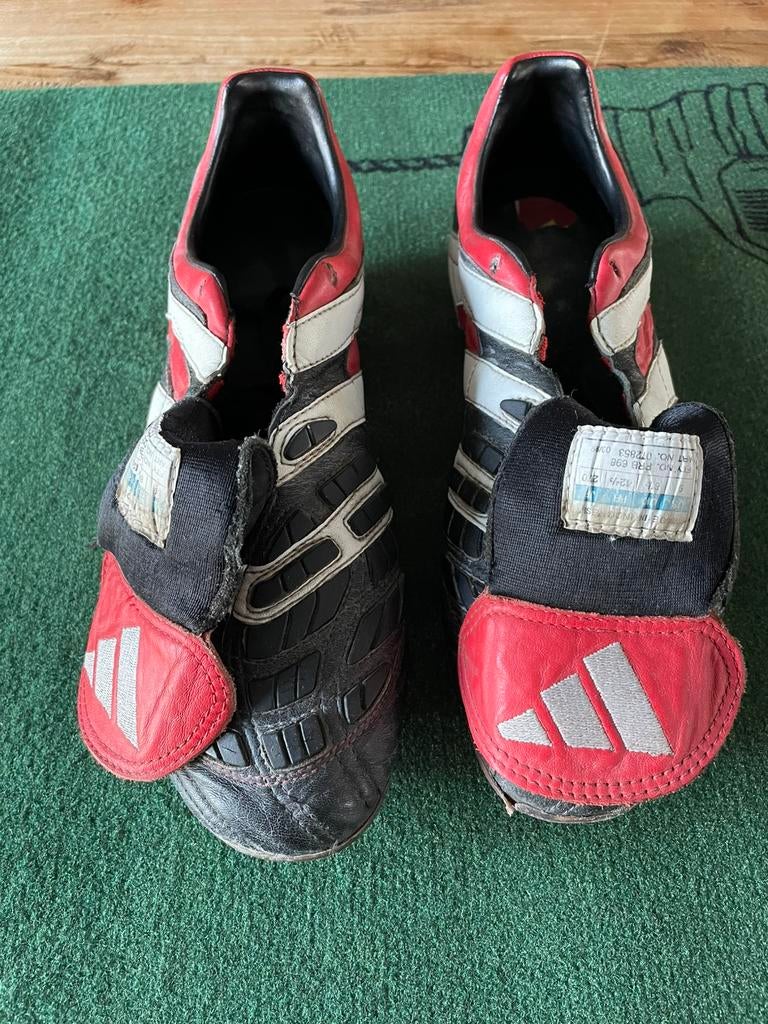 Adidas Predator / Accelator Cup, Schoenen, Zo goed als nieuw, Maat M, Ophalen of Verzenden