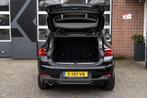 BMW X2 sDrive18i High Executive | Camera | Cruise | Stoelver, Auto's, BMW, X2, Gebruikt, Zwart, Leder