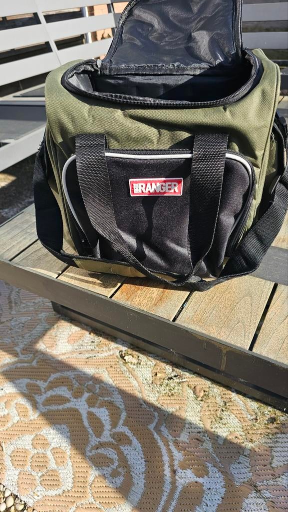 Hengelsport tas - ranger, Watersport en Boten, Ophalen, Zo goed als nieuw, Koffer of Tas