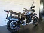 Moto Guzzi V85 TT ALL-ROAD HISTORIE BOEKJES € 8.950,00, Motoren, 853 cc, Bedrijf, Toermotor