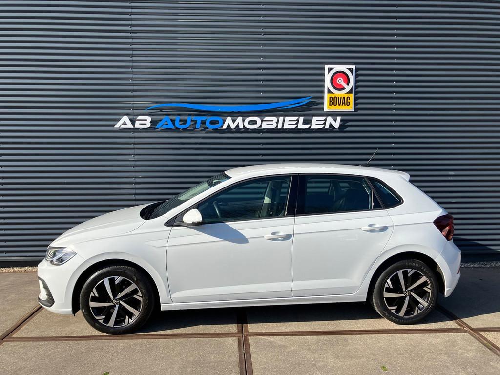 Volkswagen Polo 1.0 TSI Life PDC/ CARPLAY, Auto's, Volkswagen, Voorwielaandrijving, Gebruikt, Met garantie (alle), 1072 kg