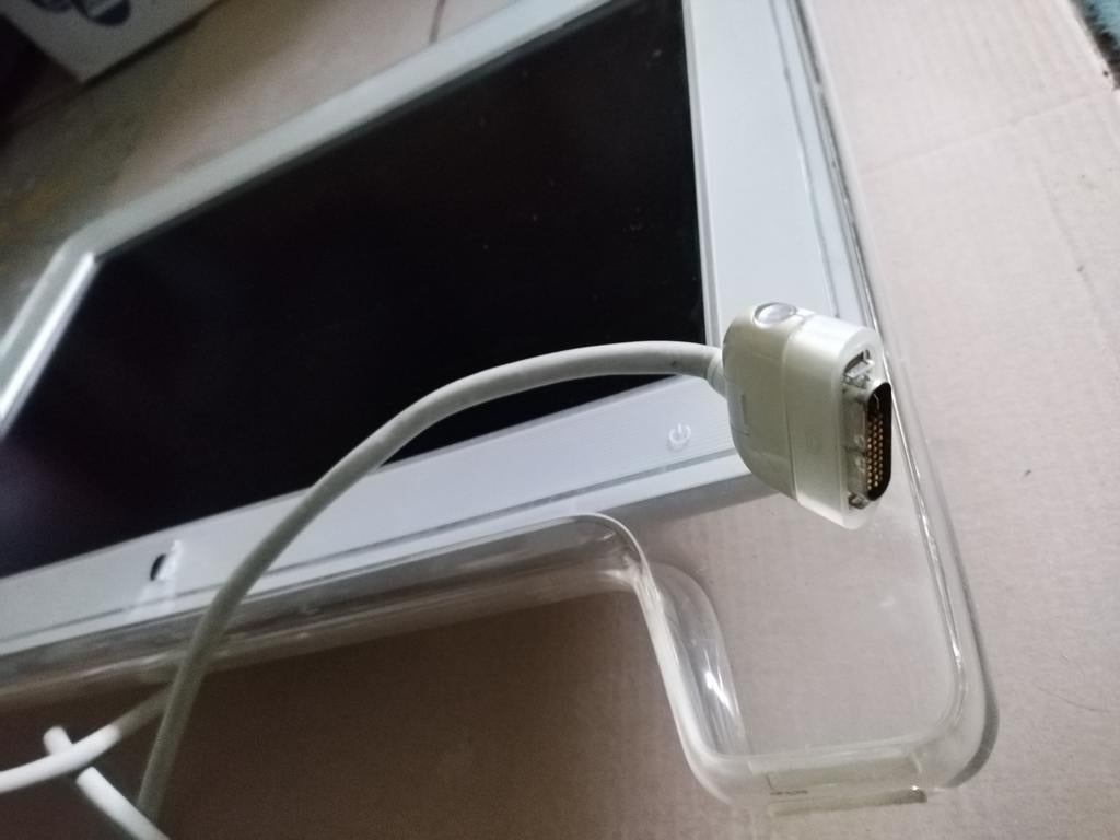 Apple Cinema Display, Computers en Software, Monitoren, Gebruikt, 60 Hz of minder, DVI, Overige typen, Onbekend, Ophalen