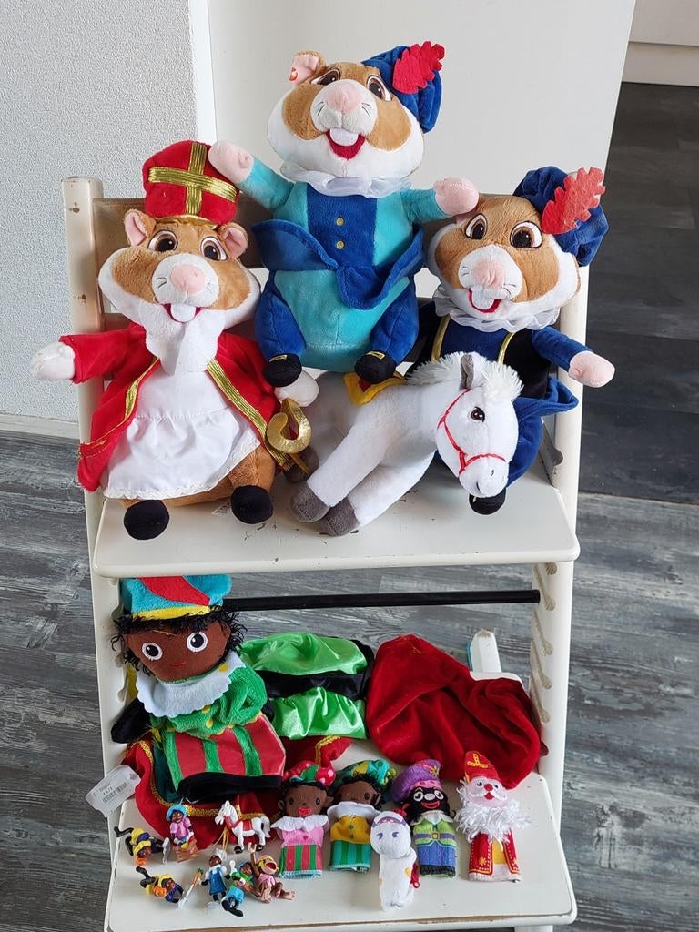 Sinterklaas, pieten, paard en mutsen en figuurtjes, Diversen, Sinterklaas, Ophalen, Nieuw