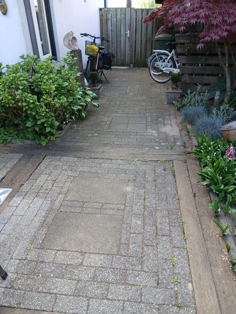 GRATIS af te halen!! Alleen klinkers 40m2, Ophalen, Gebruikt, Beton, Klinkers