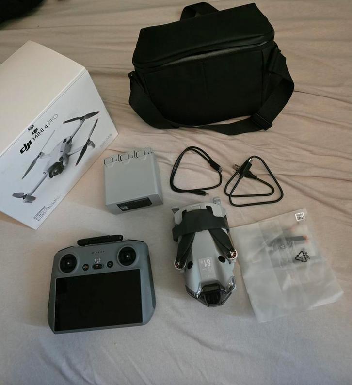 DJI MINI 4 PRO MORE FLIGHT COMBO only 7min flight time, Audio, Tv en Foto, Drones, Zo goed als nieuw, Ophalen