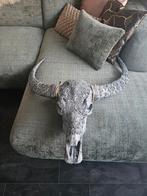 Decoratief Stierenhoofd met Gedetailleerde Graveringen, Ophalen, Zo goed als nieuw