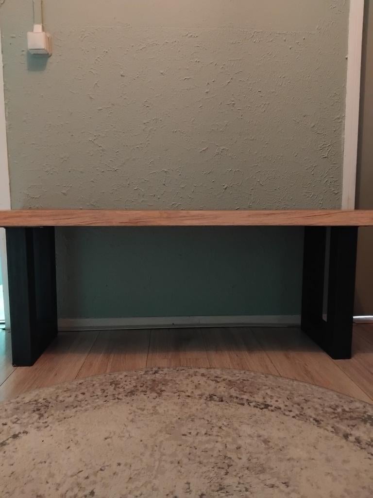 Robuuste houten bank met metalen onderstel, Ophalen, Overige kleuren, Zo goed als nieuw, Eén