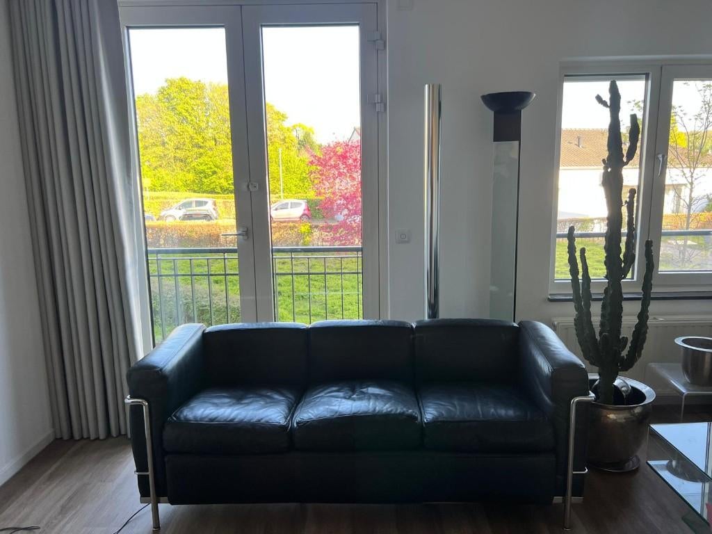 Cassina Le Corbusier 3 zits bank Zwart + 2x Fauteuil Leer, Ophalen, Gebruikt, 150 tot 200 cm, Driepersoons
