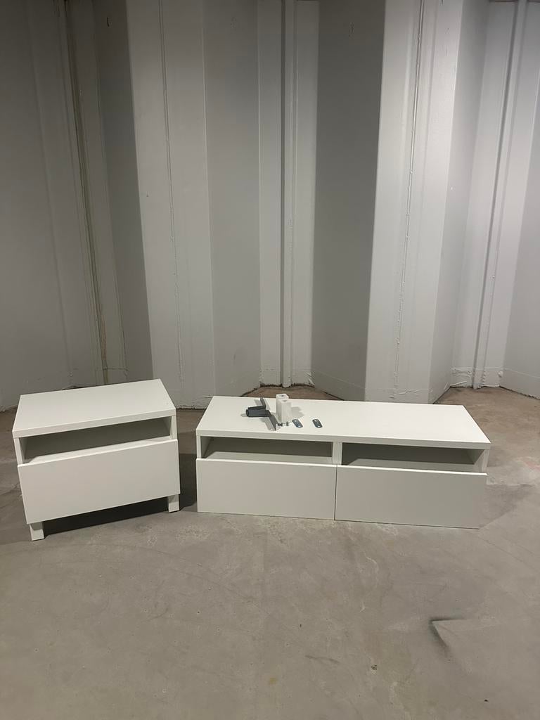IKEA Besta TV meubel - 3 delen met pootjes, Ophalen, Kunststof, Gebruikt, 150 tot 200 cm