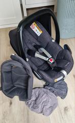 Maxi Cosi Pebble Plus met verkleiner en 2 hoezen, Ophalen, 0 t/m 13 kg, Maxi-Cosi, Gebruikt