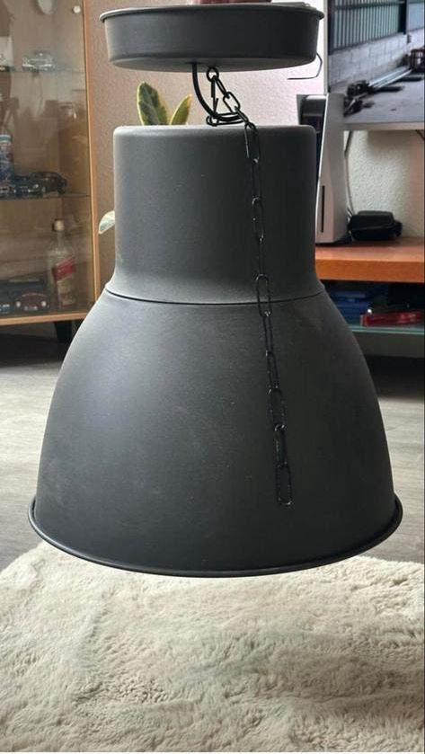 Zwarte industriële hanglamp, Ophalen, Zo goed als nieuw, Metaal, 50 tot 75 cm