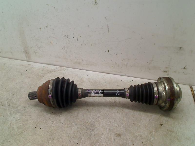 Aandrijfas Links Volkswagen Golf VII (AUA) 2015 5Q0407271BF, Gebruikt, Volkswagen, Volkswagen AG, Kundenbetreuung@volkswagen.de