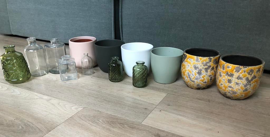Diverse potten en vaasjes, Ophalen, Rond, Binnen, Zo goed als nieuw