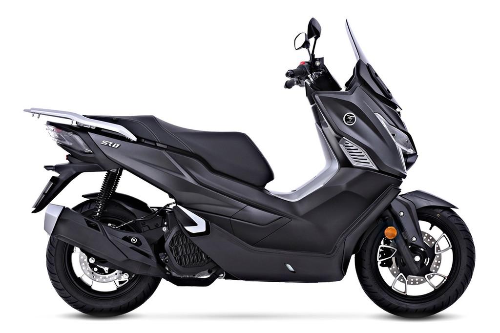 VOGE SR 1 (bj 2026), Motoren, Industriparken 21
DK-2750  BALLERUP, DK, Scooter, Bedrijf, C. Reinhardt A/S