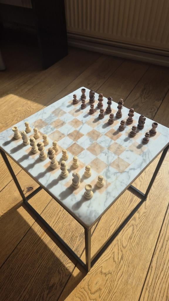 Luxe marmeren schaakbord met houten schaakstukken, Ophalen of Verzenden, Minder dan 500 stukjes, Zo goed als nieuw, Schaken
