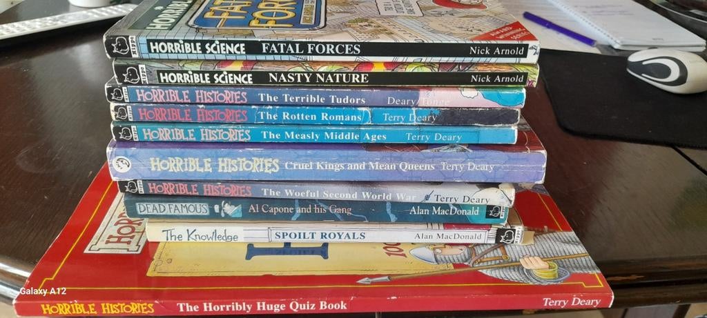 Horrible historie, -sciences reeks + deadline fameus en the, Ophalen of Verzenden