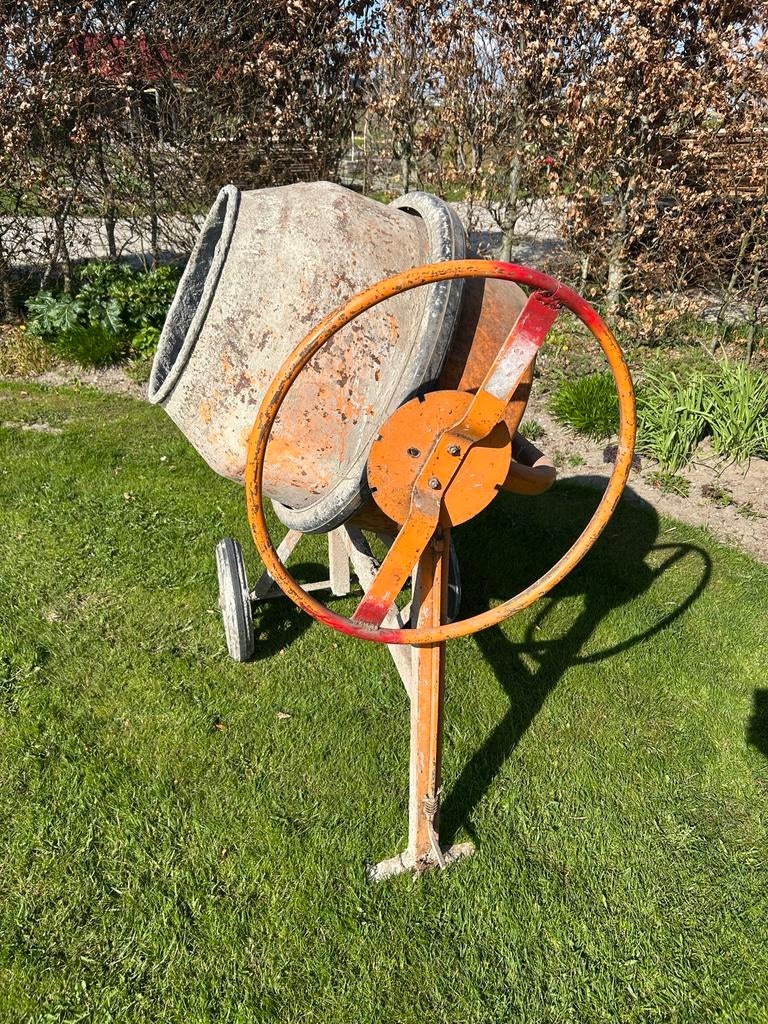 Betonmolen Guy Noel, Doe-het-zelf en Verbouw, Ophalen, Gebruikt