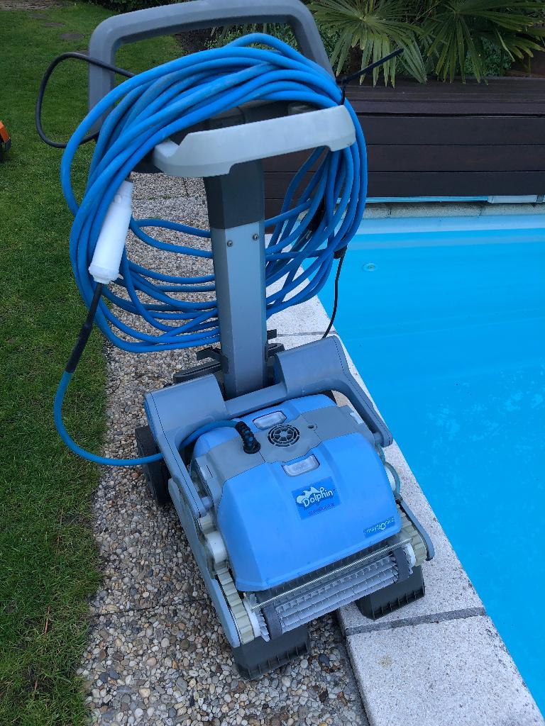 Zwembadrobot Dolphin maytronics supreme M4, Tuin en Terras, Ophalen, Gebruikt