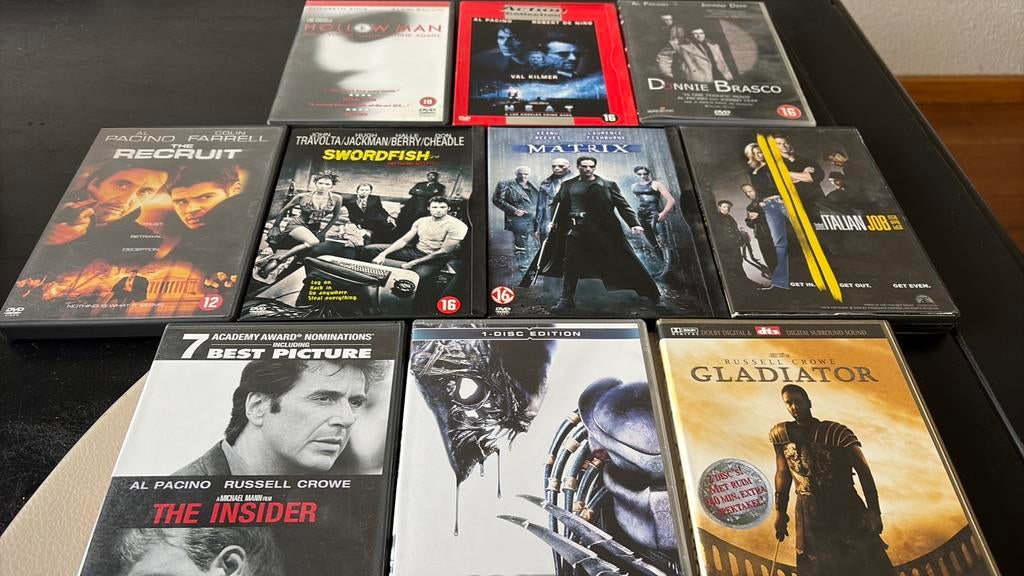 Dvd actie film, Ophalen, Zo goed als nieuw