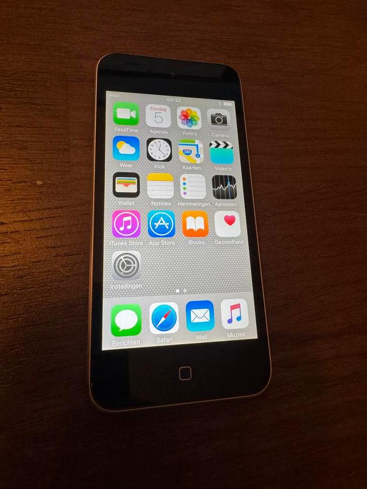 Apple iPod Touch 5e generatie 16GB (A1509), Audio, Tv en Foto, Mp3-spelers | Apple iPod, Gebruikt, Touch, 10 tot 20 GB, Zilver