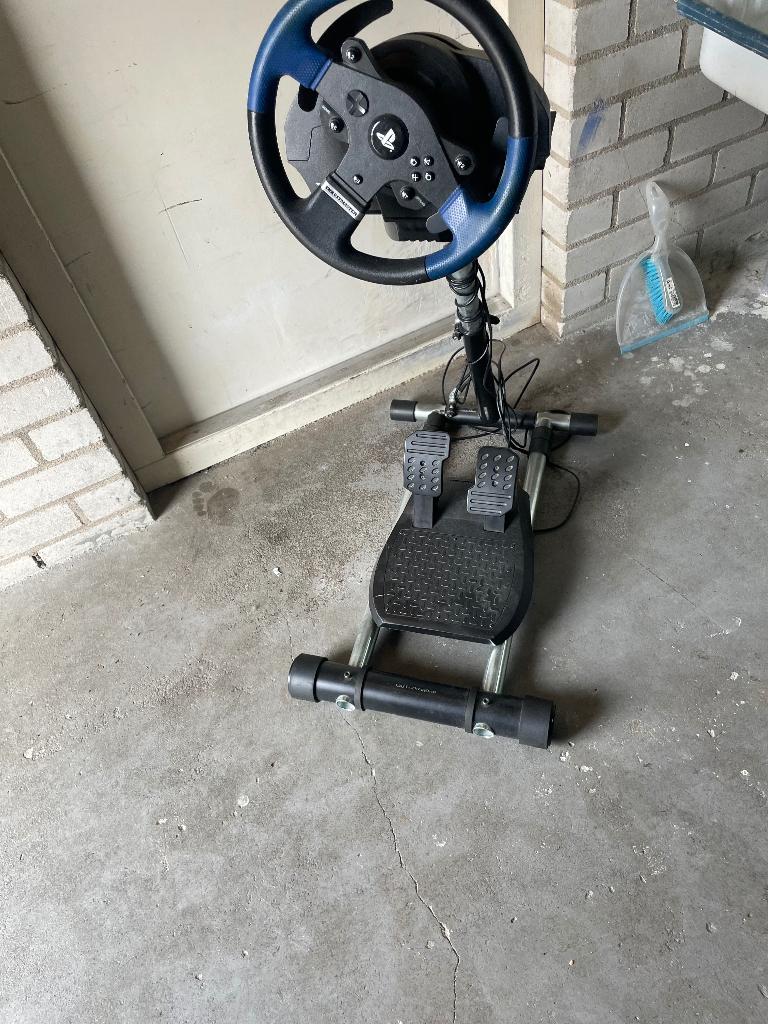 Trustmaster Racestuur met pedalen en wheel stand, Spelcomputers en Games, Ophalen, Gebruikt, Stuur of Pedalen, PlayStation 3