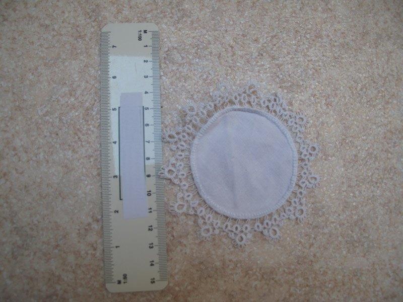 Mooi wit frivolité kleedje, Ophalen of Verzenden