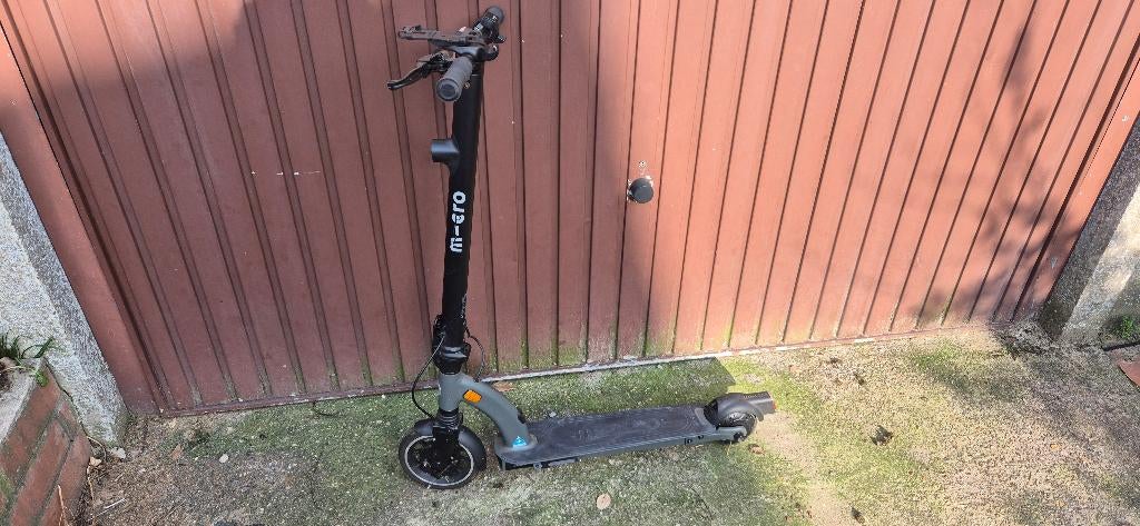 Micro M1 Colibri NL - elektrische step met trapondersteuning, Fietsen en Brommers, Steps, Ophalen, Zo goed als nieuw, Elektrische step (E-scooter)