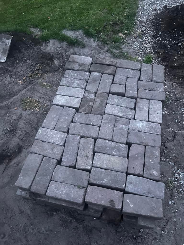 Oude genuanceerde gebakken 7duimers dikformaat, Gebruikt, Keramiek, Klinkers, Ophalen of Verzenden