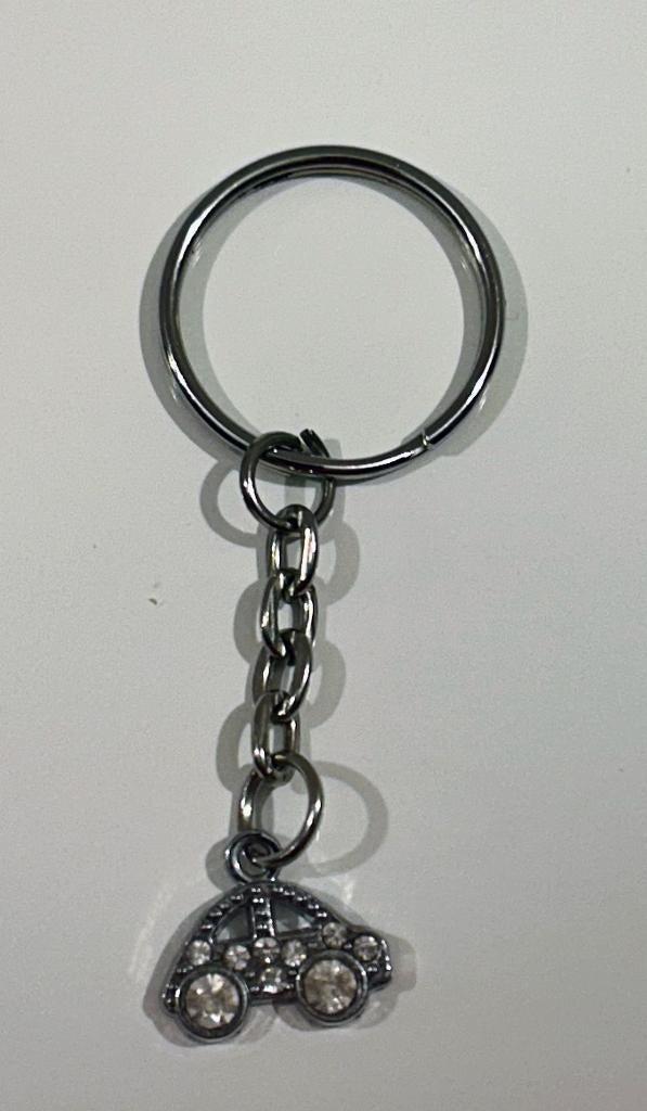 Zilverkleurige sleutelhanger met auto, Verzamelen, Sleutelhangers, Ophalen of Verzenden, Nieuw, Overige typen