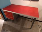 Bureau rood vintage, Huis en Inrichting, Bureaus, Ophalen