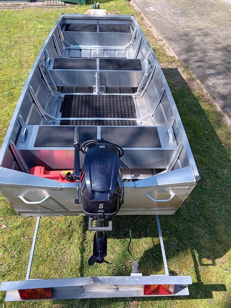 Aluminium boot platbodem Qwest F361 met trailer en motoren, Watersport en Boten, Ophalen