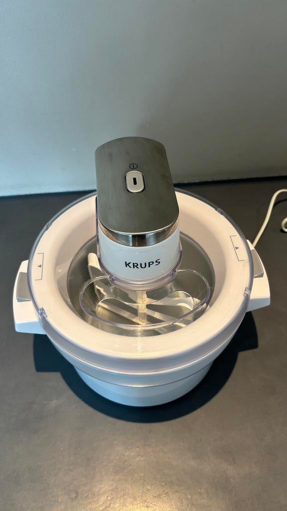 IJsmachine Krups, Witgoed en Apparatuur, Keukenmixers, Zo goed als nieuw, 1 tot 2 liter, 1 snelheid, Ophalen of Verzenden