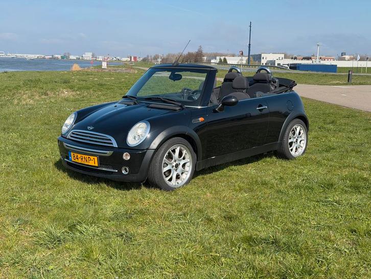 Mini ONE Cabrio stoelverwarming, P-sensoren, elektrischdak, Auto's, Mini, Particulier, Benzine, E, Cabriolet, Handgeschakeld, Geïmporteerd