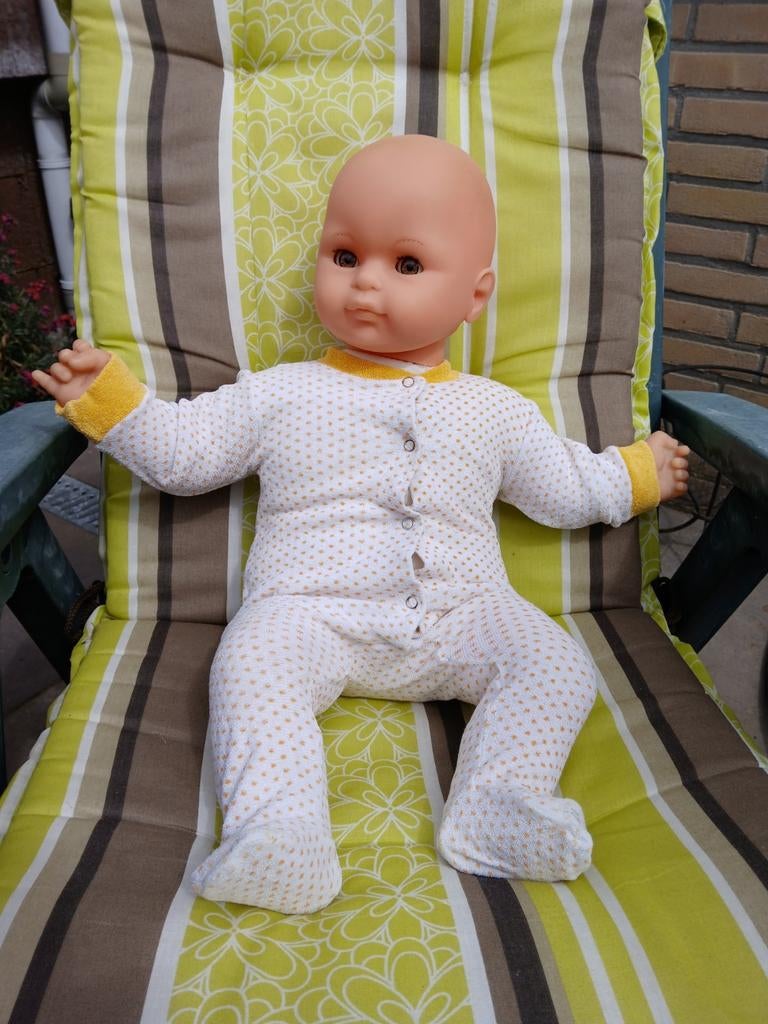 Pop met zacht lijf 60 cm, Ophalen of Verzenden, Gebruikt, Babypop
