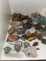 Diverse mineralen collectie - Unieke stenen en kristallen, Verzamelen, Mineralen en Fossielen, Ophalen of Verzenden, Mineraal