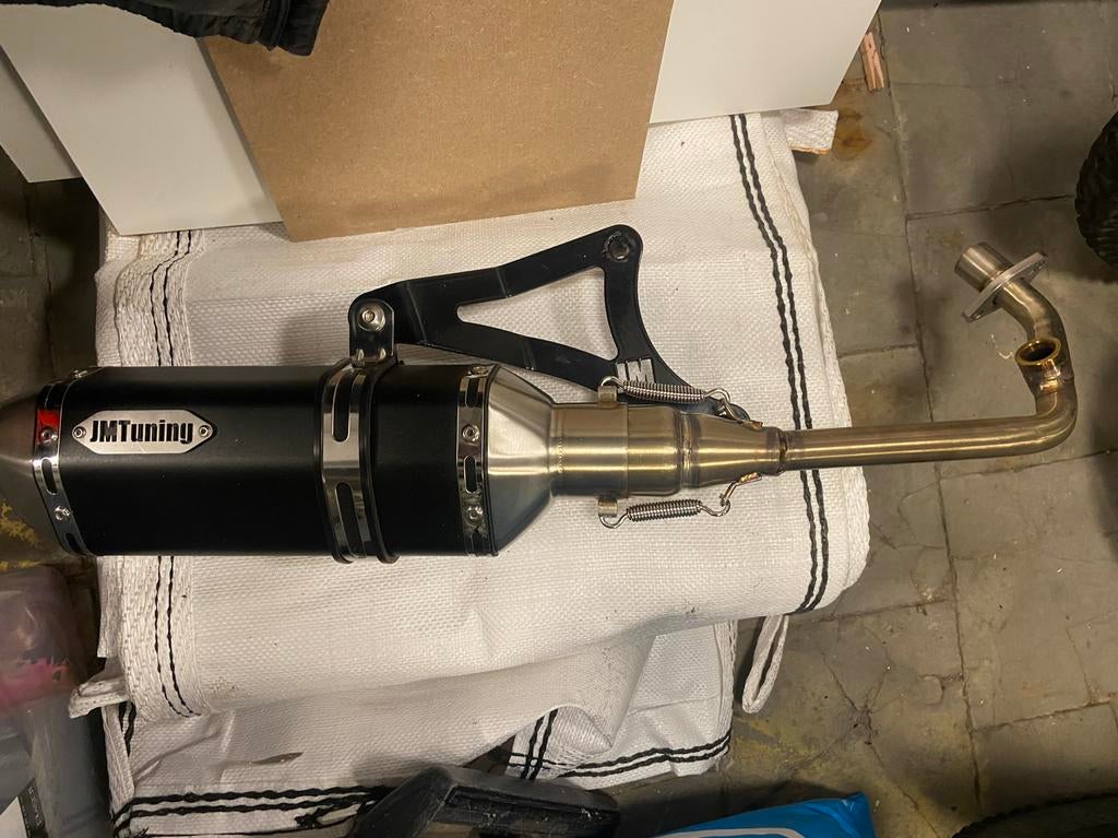 JM Tuning uitlaat voor Zip/Vespa Euro4 4T 3V model iget!!, Ophalen of Verzenden, Nieuw, Uitlaat, Overige merken