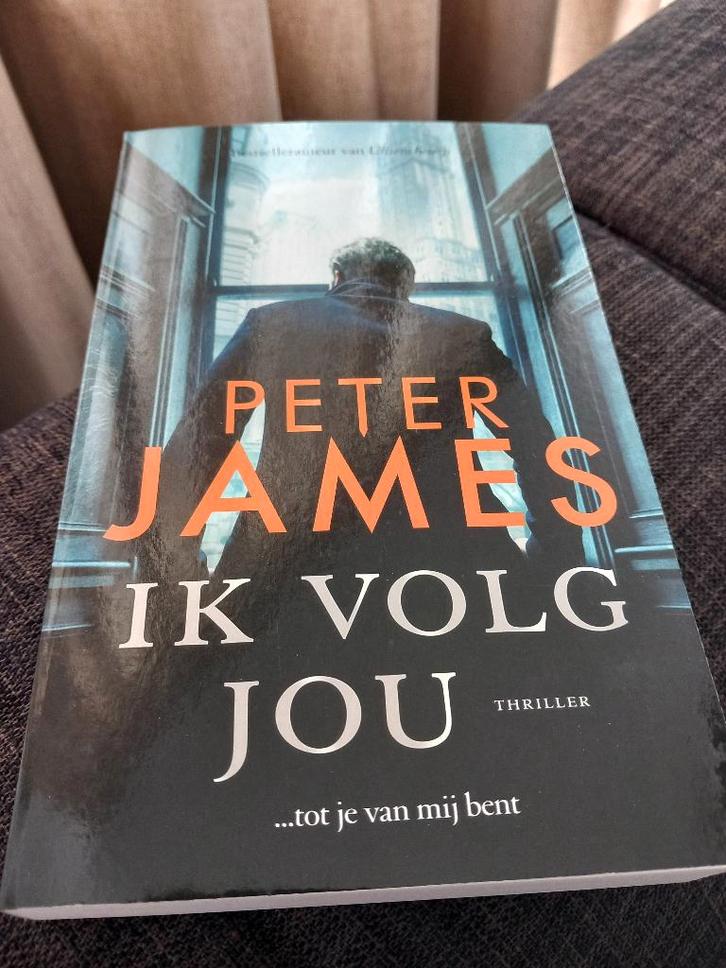 Ik volg jou - Peter James, Boeken, Thrillers, Nieuw, Amerika, Ophalen of Verzenden