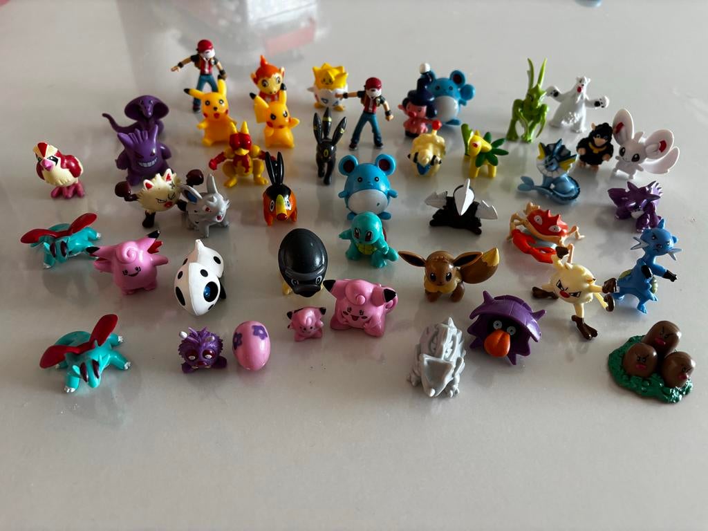 Grote verzameling van 43 Pokémon poppetjes - Diverse figuren, Ophalen of Verzenden, Zo goed als nieuw