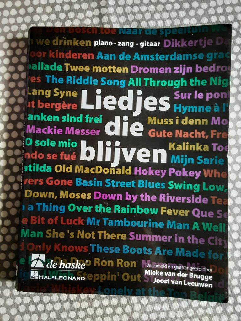 De Haske  - Liedjes die blijven, Muziek en Instrumenten, Bladmuziek, Ophalen of Verzenden, Zo goed als nieuw, Populair, Gitaar