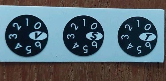 Delkim stickers knopjes., Ophalen of Verzenden, Winkel, Super of Benzinepomp, Zegels, Bonnen of Punten