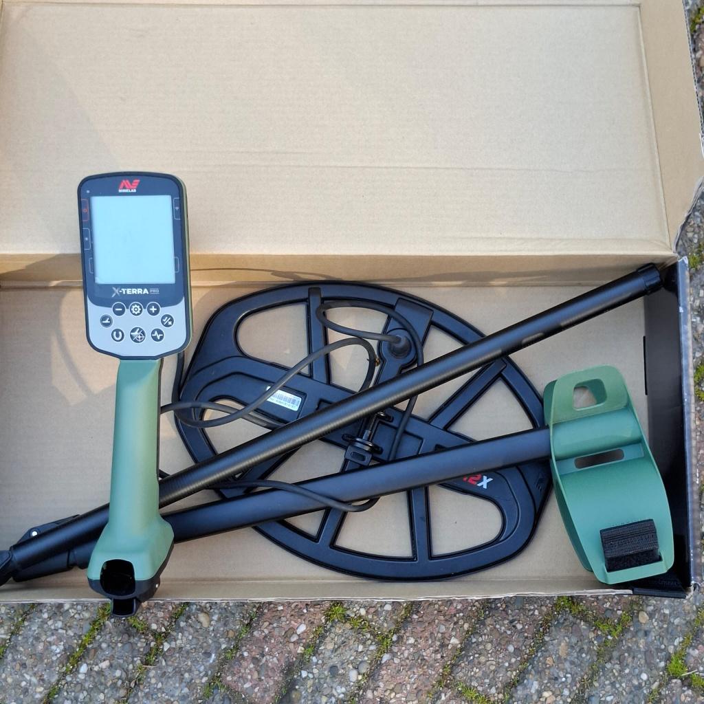 Minelab X-Terra PRO, Hobby en Vrije tijd, Metaaldetectors, Ophalen of Verzenden, Nieuw, 30 cm of minder, Minelab