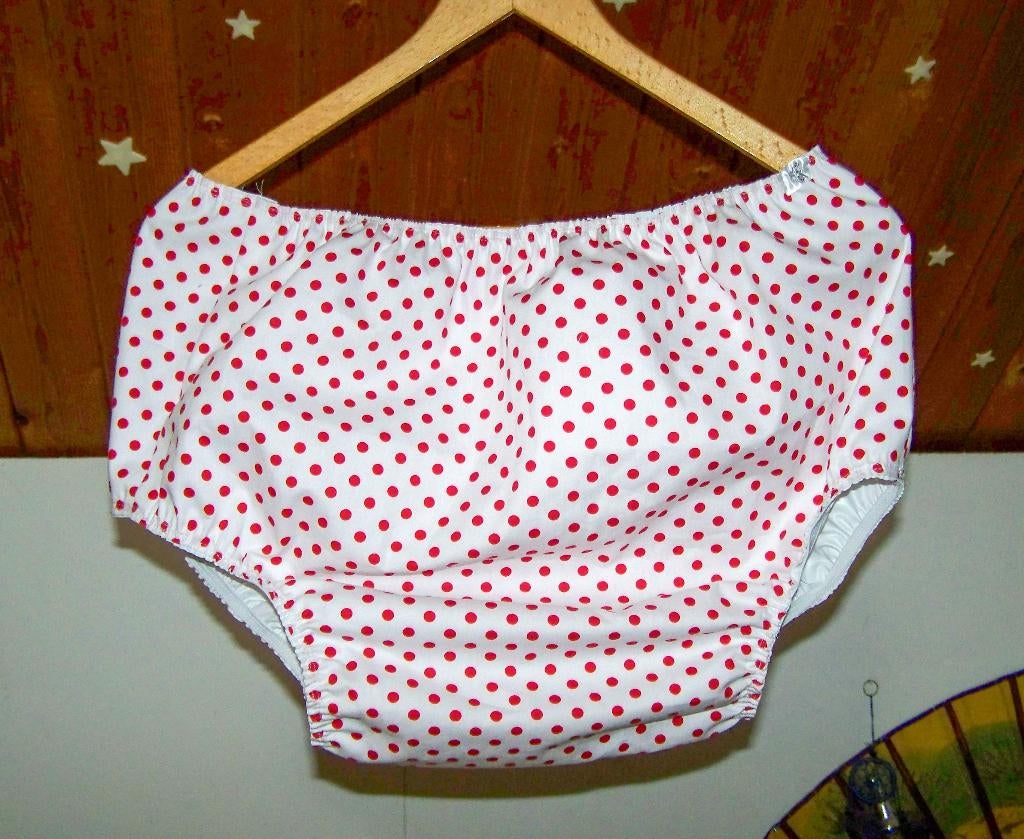 plastic broek met buitenzijde stof met dotjes maat XL, Diversen, Verpleegmiddelen, Verzenden, Nieuw